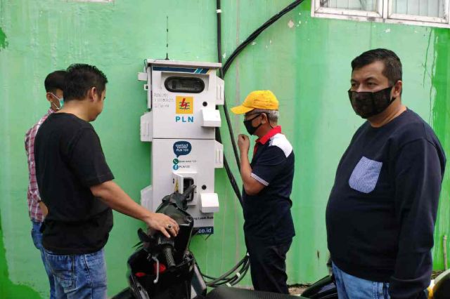 Anggota DPRD Kota Jambi Ini Bantu Percepatan Penambahan Daya Listrik di RS Abdurrahman Sayuti