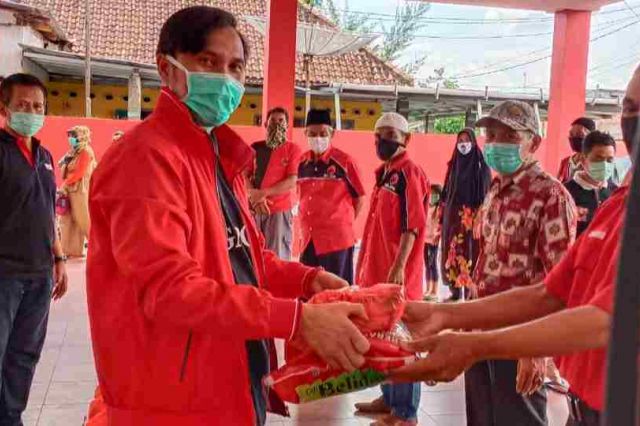PDI Perjuangan Jambi Telah Salurkan 21.300 Paket Bantuan Sembako untuk Masyarakat Terdampak Covid-19