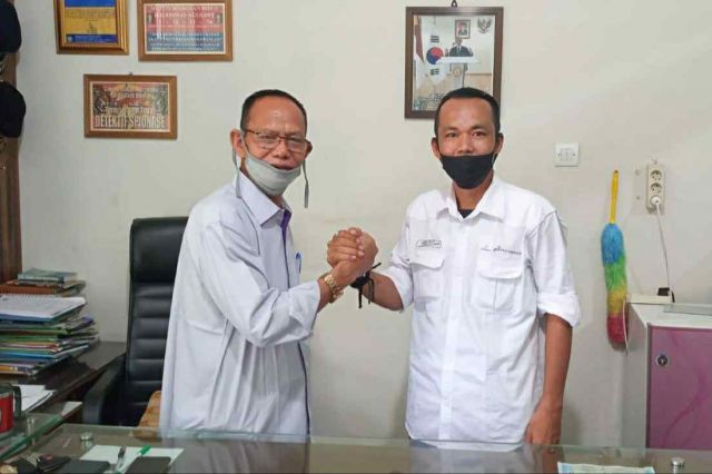 Hendry Nursal Resmi Komandoi PWI Pokja Kota Jambi Masa Bakti 2020-2022