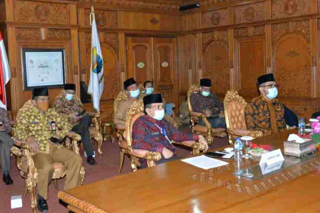 Gubernur Fachrori  Ikuti Rakornas Pengawasan Intern Pemerintah Tahun 2020 secara Virtual
