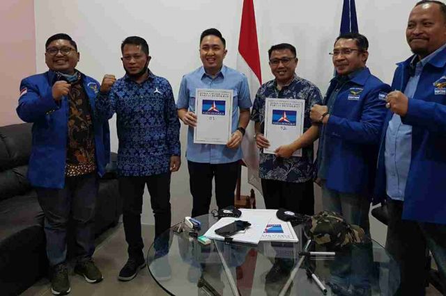 Senin Rekomendasi Dukungan Demokrat Diserahkan, Fikar-Yos Adrino Teken Fakta Integritas