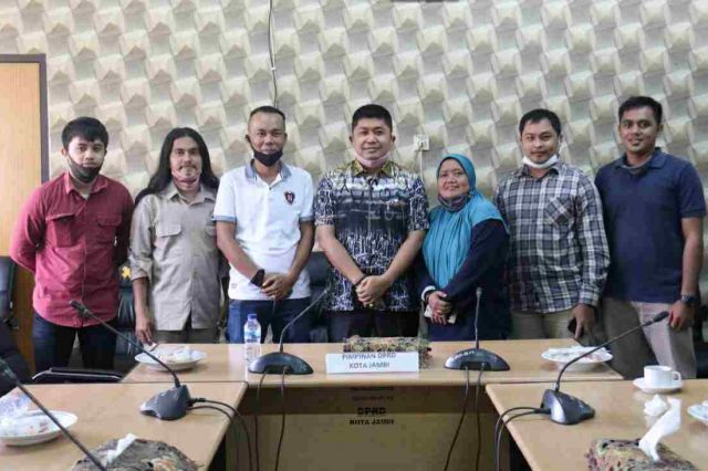 Disambangi PWI Kota Jambi, Ketua DPRD Sampaikan Apresiasi dan Siap Bersinergi