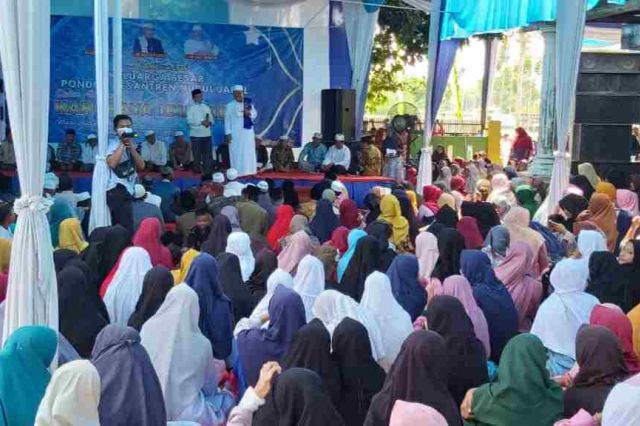 Silaturahmi ke Ponpes Nurul Jalal, Al Haris Didoakan Jadi Gubernur Jambi