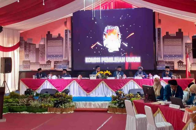 Minus Berkarya, KPU Jambi Nyatakan Pendaftaran Al Haris-Sani Penuhi Syarat