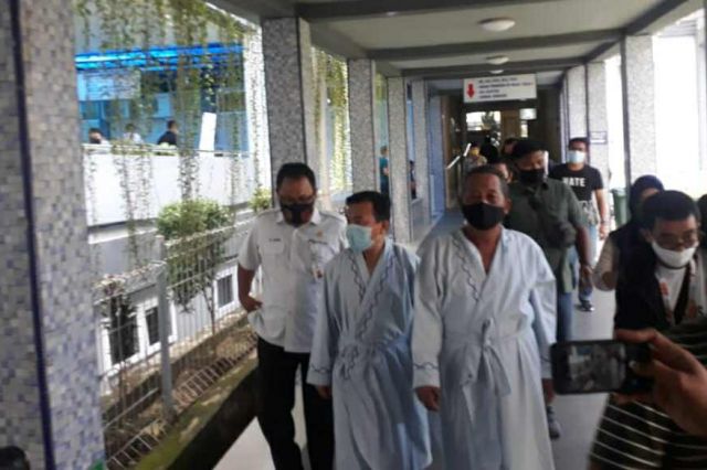 Haris-Sani Jalani Tes Kesehatan di RSUD Raden Mattaher Jambi