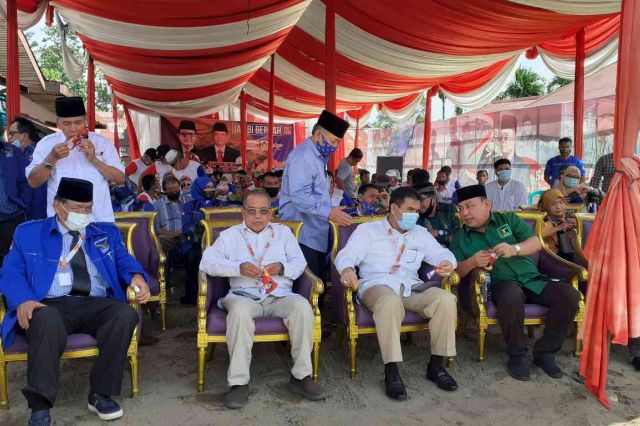 Mendaftar ke KPU, Empat Ketua Partai Pengusung Tiba di Posko Pemenangan Fachrori-Syafril