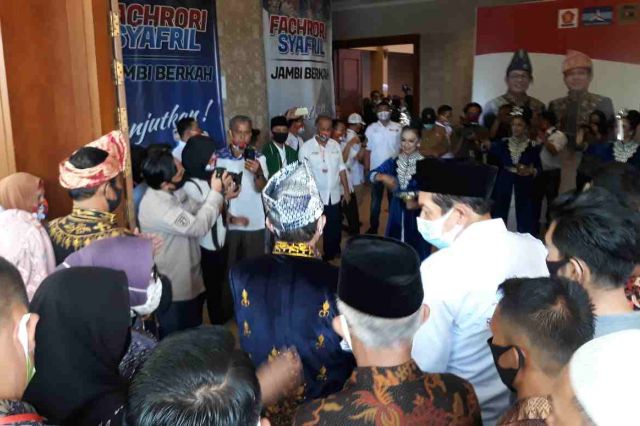 Tiba di Lokasi Deklarasi, Fachrori - Syafril Dihadang Pedagang dan Pelaku UMKM