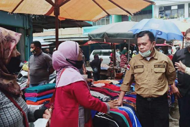 Blusukan Ala Al Haris Susuri Pasar Gang Siku
