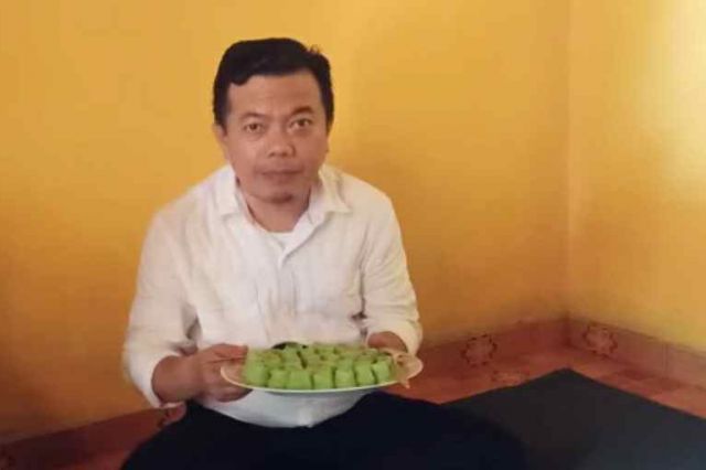 Cicipi Kue Khas Terusan, Al Haris: Kue Tradisional Perlu Dilestarikan