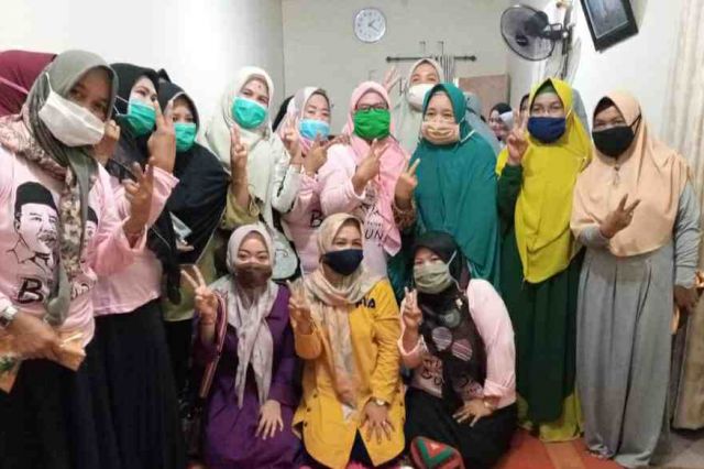 Serap Aspirasi Warga, Bunda Wirdayanti Romi Turun Blusukan ke Kuala Jambi