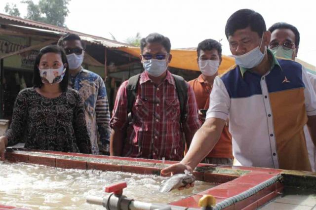 Blusukan ke Pasar PU Tembesi, Syafril Nursal Dengar Curhatan Pedagang