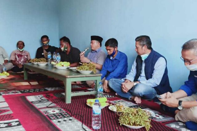 Warga Senyerang Minta Perbaikan Infrastruktur, Haris: Hobi Saya Itu Membangun Jalan