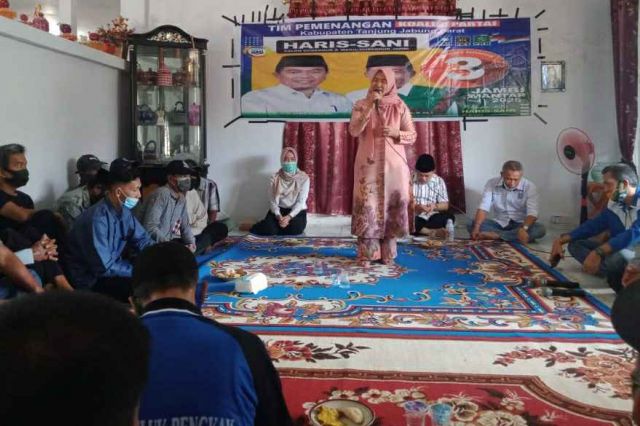 Di Tebing Tinggi, Al Haris Perkenalkan Istrinya: Ini Mantan Pacar Saya, Wong Deso