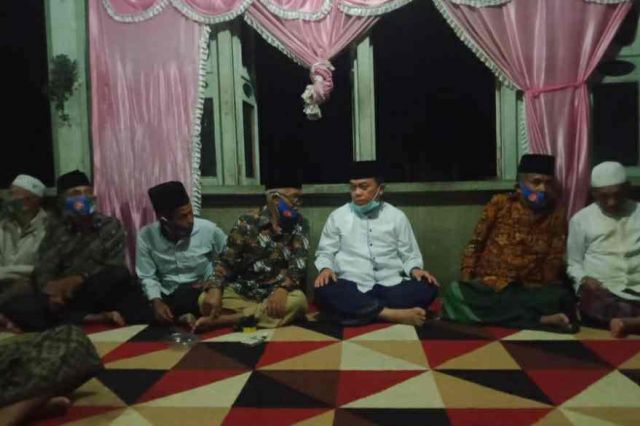 Dikunjungi Al Haris Cagub Jambi, Warga Batang Asai Terharu