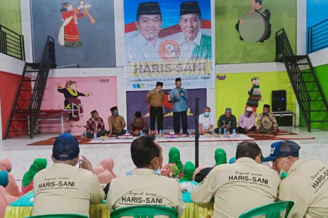 Teteskan Air Mata, Mantan Bupati Kerinci Murasman: Ananda Haris Ini Anak Saya