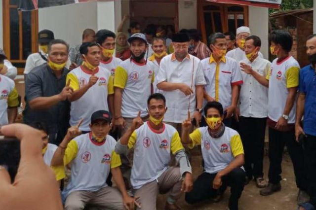 Warga Sungai Gelam Keluhkan Jalan, CE: Jika Terpilih, Kita Bikin Mulus