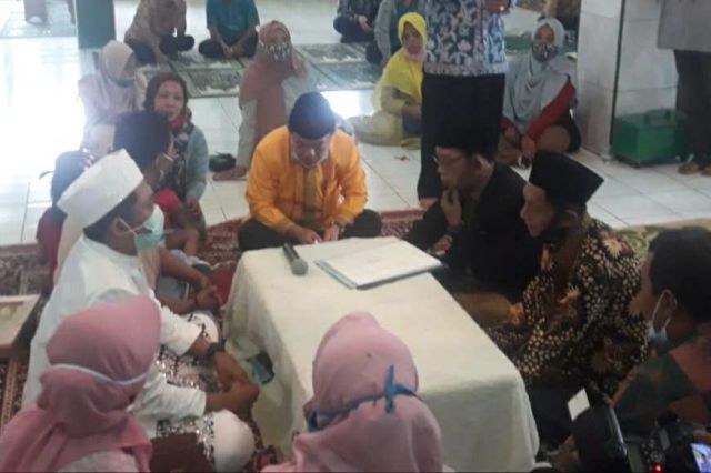 Dekat dengan Media, Al Haris Jadi Saksi Nikah Seorang Wartawan di Kota Jambi