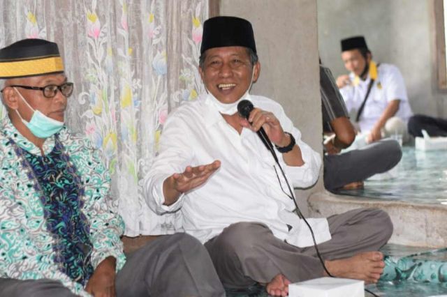 Lawatan Politik di Sungai Gelam, Pak Dul Silaturahmi dengan Warga Desa Parit