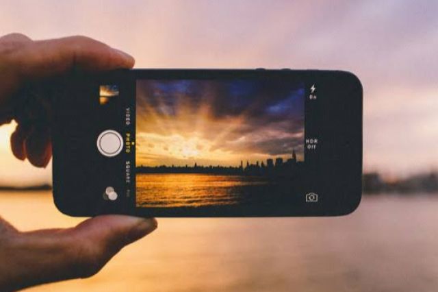 Dapatkan Foto Bagus Bermodal Ponsel