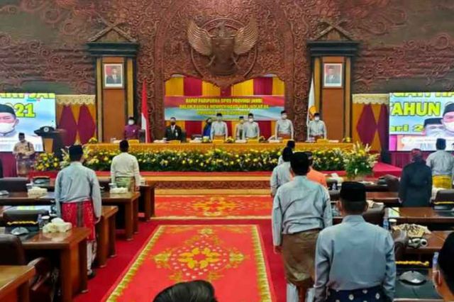 Paripurna Istimewa, Gubernur Sebut Covid-19 Mengakibatkan Perlambatan Ekonomi Jambi yang Signifikan