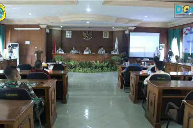 Sekda Hadiri Rapat Pleno Penetapan Bupati dan Wakil Bupati Tanjab Timur Terpilih