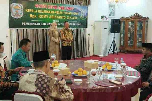 Pemkab Kerinci Gelar Lepas Pamit Dengan Kajari Sungai Penuh