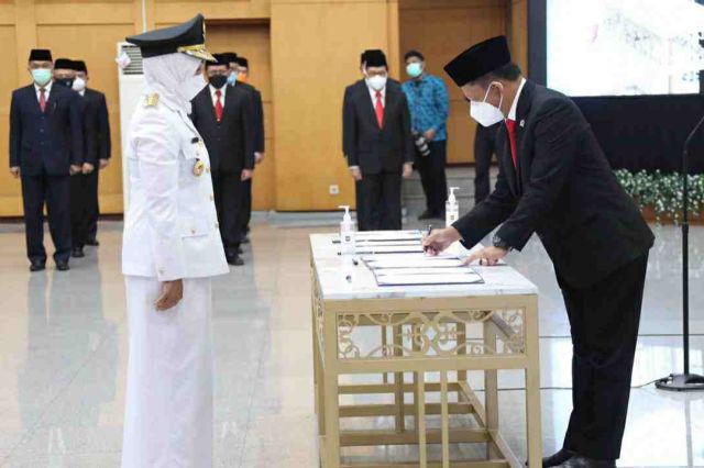 Mendagri Lantik Nur Cahya Murni Sebagai Pj Gubernur Jambi