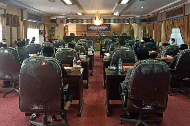 Paripurna DPRD Sungai Penuh Umumkan Usulan Pemberhentian Wako dan Wawako