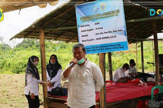 Bupati Tanjab Timur Serahkan Asuransi Perikanan