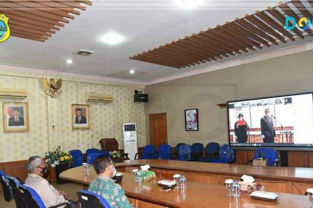 Sekda Tanjab Timur Ikuti Pelantikan Bupati dan Wakil Bupati Batanghari dan Tanjab Barat