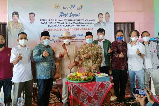 Aksi Sosial Penurunan Stunting Kerjasama SMSI Jambi BKKBN dan SAH Sukses Digelar