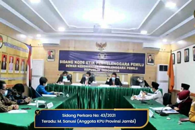 Edi Purwanto dan Iin Habibi, Nama yang Disebut-sebut dalam Sidang Sanusi di DKPP