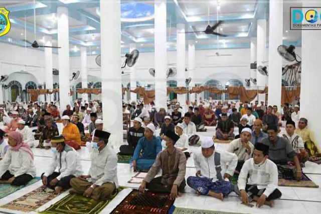 Plh Bupati Safari Ramadhan di Kecamatan Mendahara Ilir