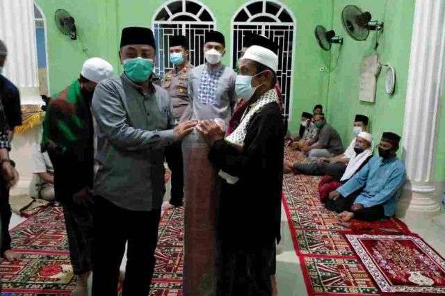 Plh Bupati Safari Ramadhan di Masjid Babussalam Desa Sungai Tering