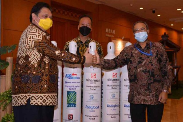 Indonesia Kembali Kirimkan 2.000 Tabung Gas Oksigen ke India