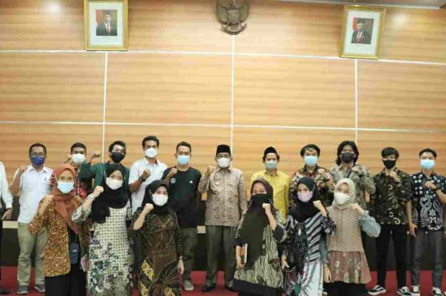 Silaturahmi Bersama Bupati Tanjab Barat, IKAPEMTA Kembali dengan Semangat Baru