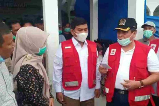 PMI Provinsi Jambi Salurkan Bantuan untuk Korban Kebakaran di Mendahara Tengah