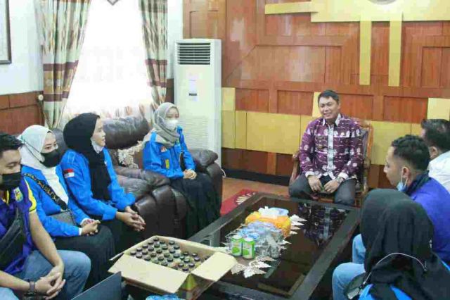 Wabup Hairan Apresiasi Kegiatan Kopi Donasi KNPI Tanjab Barat