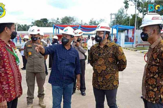 Bupati Romi Resmikan SPPBE Sungai Toman