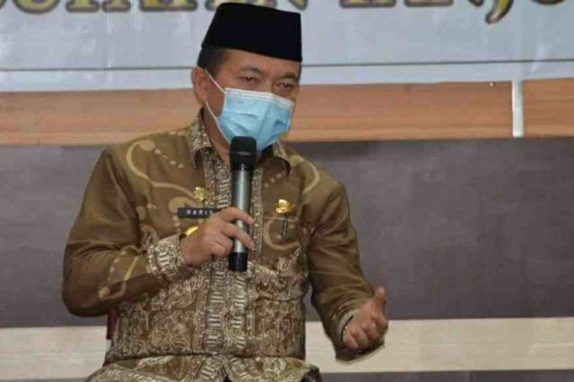 Solusi Mengatasi Covid-19, Gubernur Al Haris: Jaga Imun dan Iman, Percepat Vaksinasi