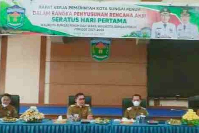 Bahas Rencana Aksi 100 Hari Kerja, Wako–Wawako Sungai Penuh Kumpulkan Kepala SKPD dan Tekankan Penanganan Covid-19