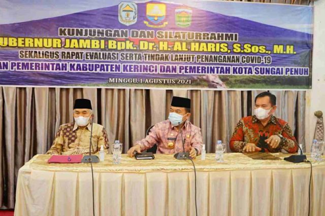 Kunjungan Perdana ke Kerinci, Al Haris Mengaku Bahagia Bisa Duduk Ditengah Bupati dan Walikota