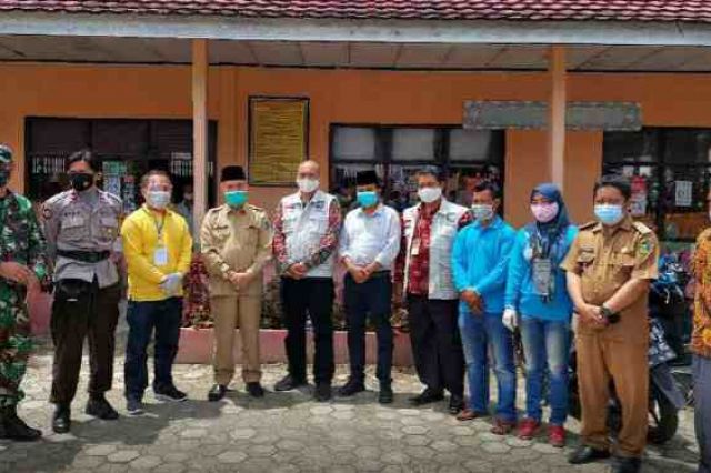 Bupati Adirozal Pantau Pelaksanaan Pilkades Serentak 2021