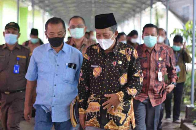 Peringati Hari Lanjut Usia Nasional, Wagub Abdullah Sani Jambi Kunjungi PSTW Budi Luhur Jambi