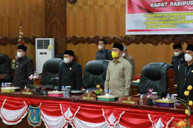 Bupati Anwar Hadiri Rapat Paripurna ke-II KUA dan PPAS TA 2022
