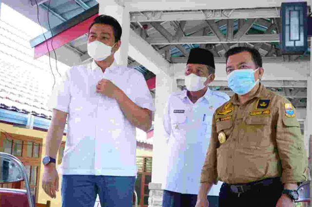 PPKM Level 4 Batanghari, Gubernur Al Haris: Segera  Kirim Alat PCR untuk Menekan Penyebarannya