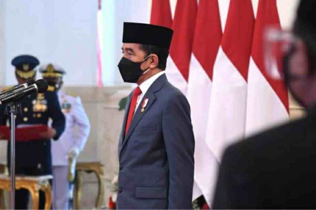 Presiden Jokowi Anugerahkan Tanda Kehormatan Bintang Mahaputera, Bintang Budaya Parama Dharma dan Bintang Jasa bagi 335 Tokoh