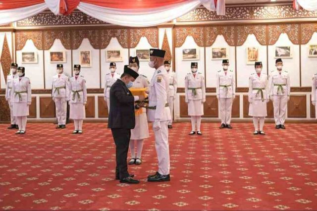 Dilaksanakan dengan Prokes Ketat, Gubernur Al Haris Kukuhkan Paskibraka Provinsi Jambi 2021