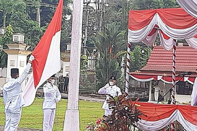 Hanya Diikuti 20 Orang, Upacara HUT ke-76 RI di Merangin Khidmat