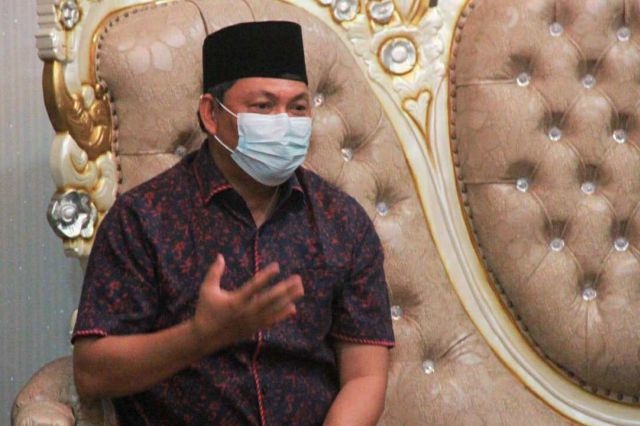 Usai Tinjau Tempat Isolasi Gedung BLK, Wabup Hairan Langsung Adakan Rapat dengan Tim Satgas Covid-19